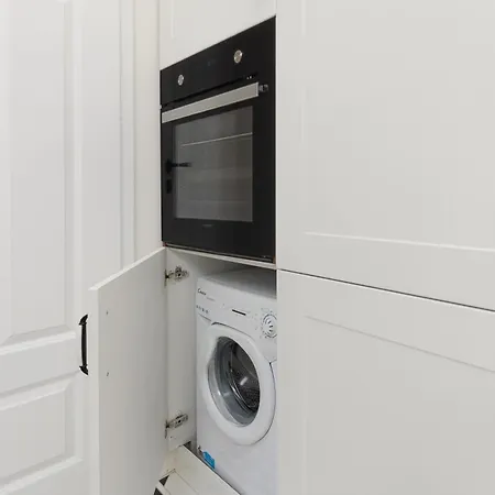 Апартаменты Warsaw Park View Comfortable By Renters Прушкув