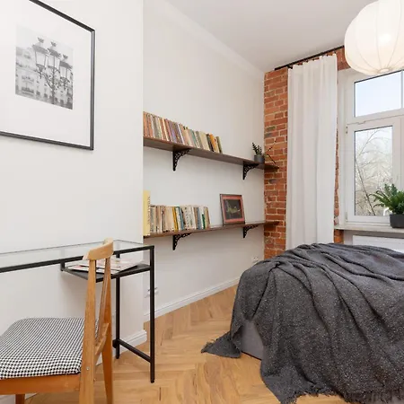Warsaw Park View Comfortable By Renters 公寓 *